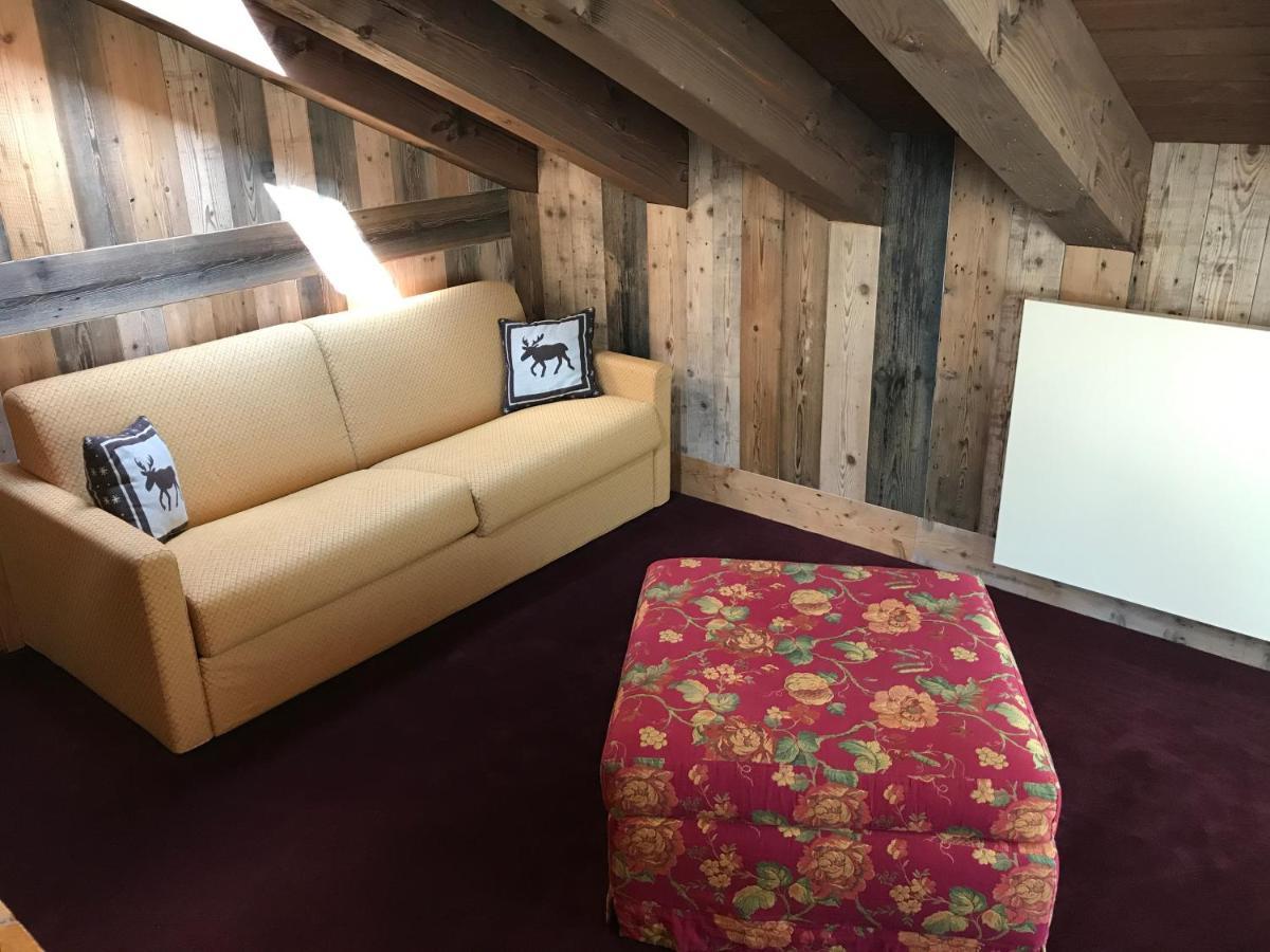 Relais Du Chateau Blanc La Thuile Exteriör bild